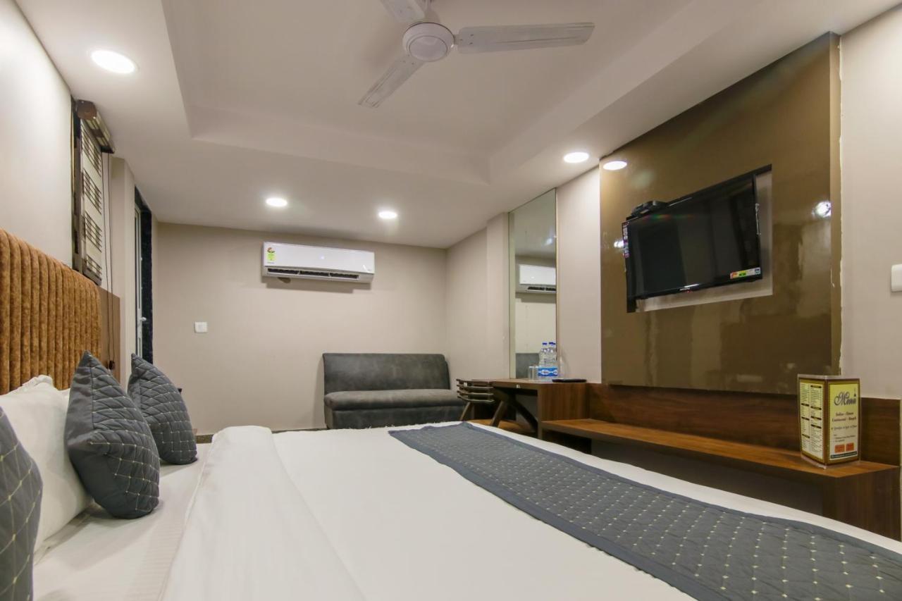 Hotel Anand - Delhi 4*
